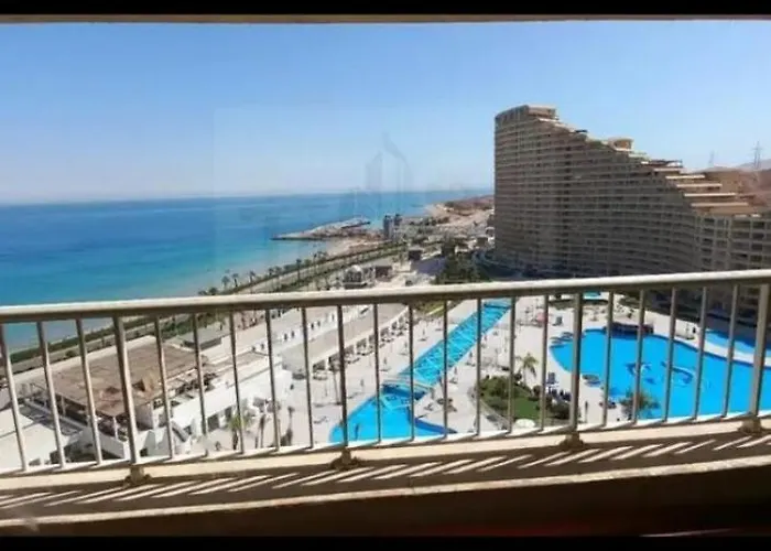 بورتو السخنة الأهرامات للعائلات فقط Porto Sokhna Pyramids For Families Apartment